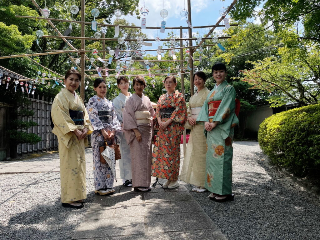 着物と風鈴